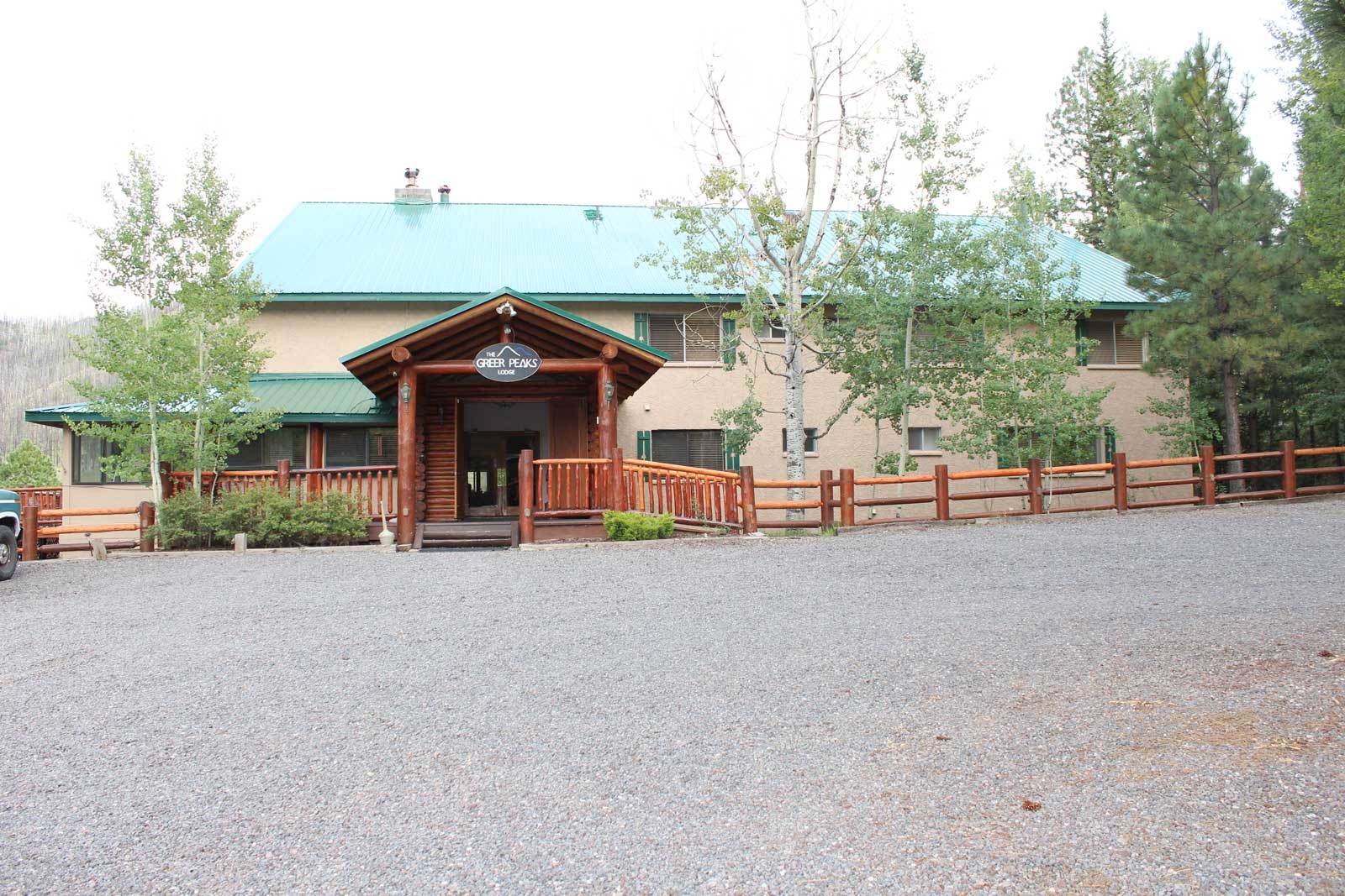 The Greer Peaks Lodge - Greer, AZ photo 1